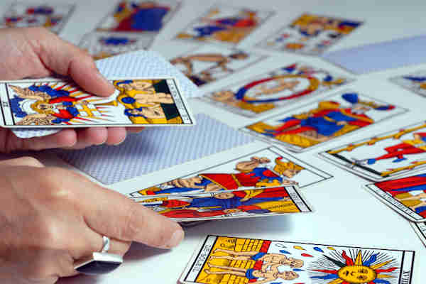 Actualizacion profesional del tarot del plano azul